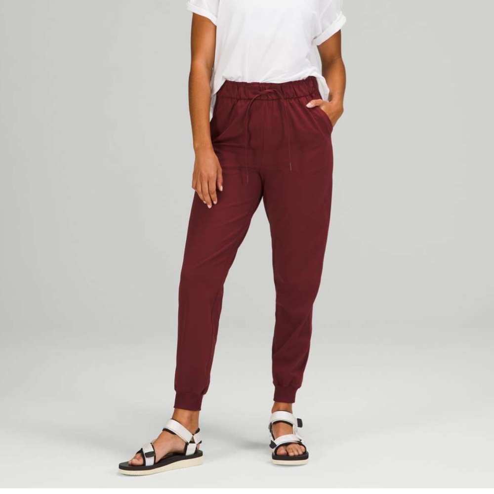 Lululemon Stretch High-Rise Jogger Full Length in Red Merlot size 10